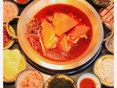 -王婆乔鲜鱼自助火锅(蜀汉路店)
