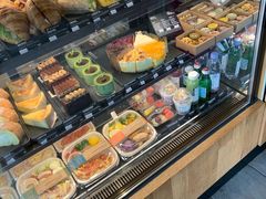 -星巴克臻选(莘庄仲盛店)