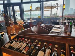 -MONICH牛排融合餐厅(和义大道购物中心店)