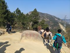 -灵岩山风景区