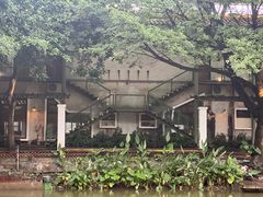 -喜洲吧·江畔老船厂·庭院餐厅(喜临院店)