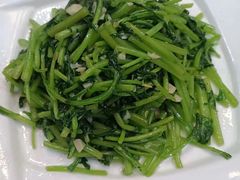 -望海潮海鲜店 特色家常菜(在海一方店)