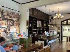 -良友书坊(安徽路店)