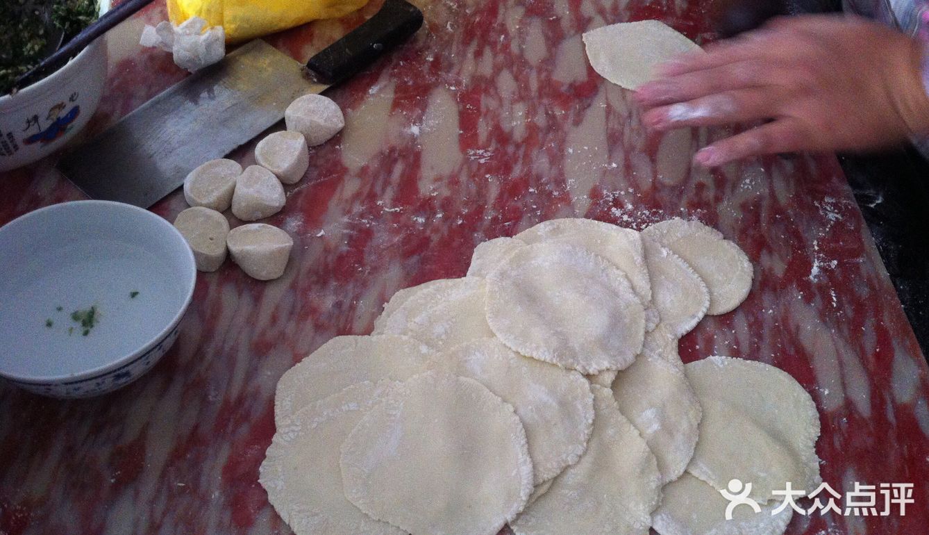 年味怎么能少了荠菜冬笋肉丝饺子呢