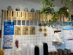 -红猪卤肉饭(大西洋美食城店)