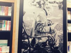 -西西弗书店&矢量咖啡(凯德晶萃广场店)