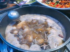 -三人行骨头王火锅(长寿店)