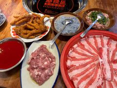 -憨铁匠火锅(红山6979店)