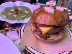 -LESCEDARS Brasserie Bistro香柏树