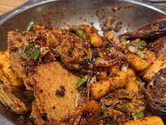 -嘎嘎鸭下巴·爆辣干锅(明教寺店)