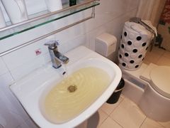 -爱舍美景酒店(燕儿岛路地铁站店)