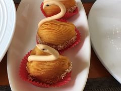 -上海玫瑰园度假酒店