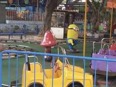 -顺德大良半月城游乐场