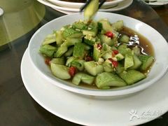 -Old House Restaurant
