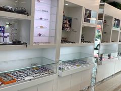 -明月眼镜(三坝店)