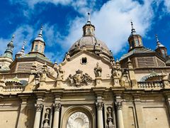 -皮拉尔圣母圣殿主教座堂