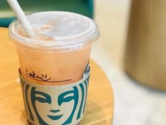 红茶拿铁鸳鸯-星巴克臻选(上海长风大悦城店)