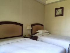 -曲江惠宾苑宾馆(大雁塔大唐不夜城店)