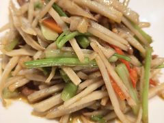 -黄泥岗·地道湖北菜(奥特莱斯店)