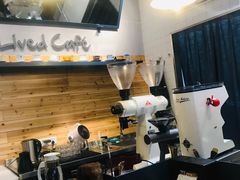 -Be Lived Cafe比例咖啡(摩天轮店)