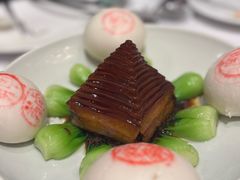 金牌扣肉-南麓·浙里(外滩店)