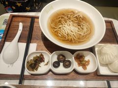 净素菌菇清汤面-春风松月楼(七宝万科店)