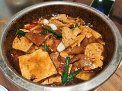 石锅老豆腐-有红鸡毛店·川菜(建设路店)