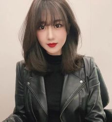 -时尚殿堂明星门店