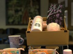 -星巴克(深圳宝安泰华店)