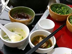石锅松茸鸡-南渝食府.墨脱石锅松茸鸡