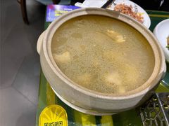 猪肚鸡汤-辛香汇(飞洲店)