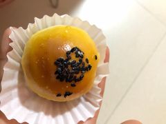 蛋黄酥-吴酥生宫廷酥饼(玉兰路店)