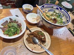 -蜗牛小馆醉乡民谣云南菜(惠新西里店)