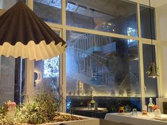 -春树下·树屋花房西餐厅(罍街AS1980店)