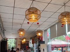 -老鼎万春卤菜(五代传承创始老店)