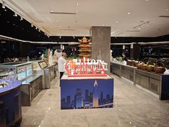 -武汉世茂希尔顿酒店·汇·全日餐厅