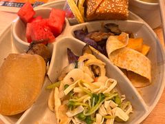 -素满香·全民食养自助(长宁龙之梦店)