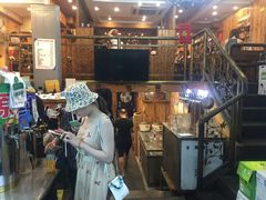 -老东镇啤酒屋海鲜加工·蒸汽海鲜·海鲜烧烤(台东店)