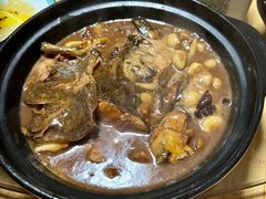 酱焖鲽鱼头-老刘私厨猪脚饭