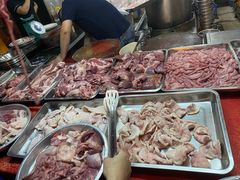 -标记美食新鲜猪杂(兴南大道店)