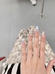 -小鸭梨影院式美甲