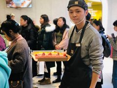 -奈雪的茶(亨特国际广场店)