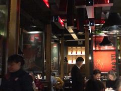 大堂-辣尚瘾·烤鱼·新川菜(交大直营店)
