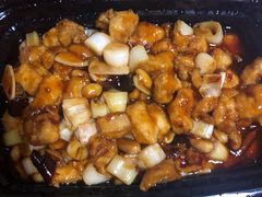 -人民公社铁锅炖·东北菜(卫国道店)