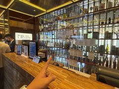 -大中华希尔顿酒店-念自助餐·嗨啤·小龙虾