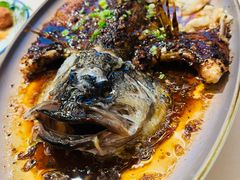 -八府香鸭·啫啫煲(华山路店)