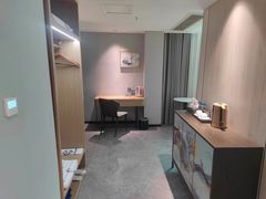 -丽都酒店(湛江吴川第三中学店)