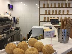 -正南齐北·老街糯米团(洪崖洞店)