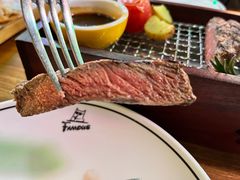 -Famous肥猫墨西哥音乐餐吧(五棵松华熙LIVE店)