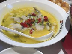 -渝是乎川渝小炒(新世界百货望京店)
